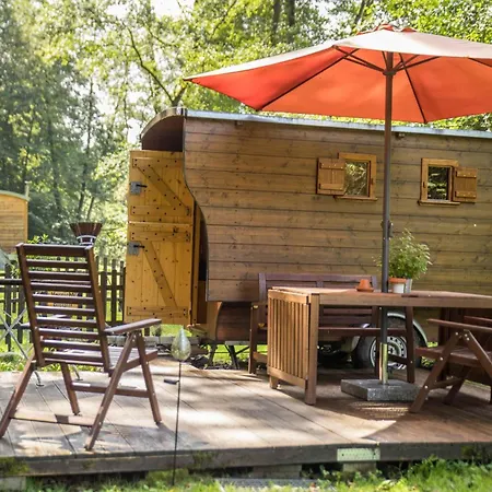 Bienenwagen Der Naturheilpraxis Melchger Wildberg (Baden-Wurttemberg)
